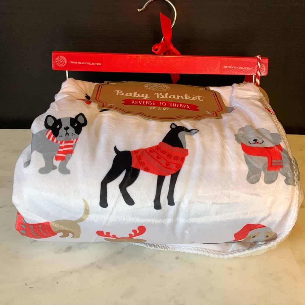 Tiny Mittens Puppy Days of Winter Holiday Reversible Sherpa Baby Blanket - Picture 2 of 10